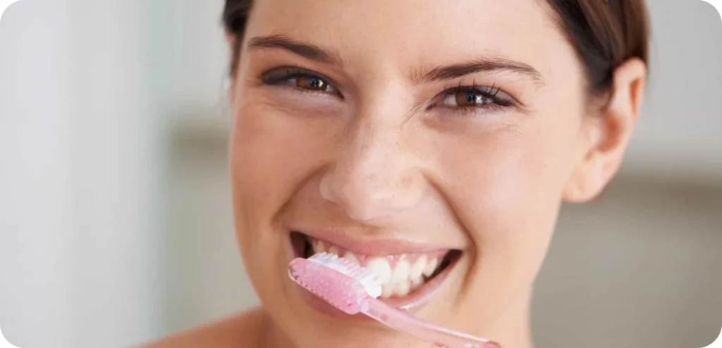 hygiene bucco dentaire brossage Enseignement à l’hygiène bucco-dentaire Cabinet dentaire Alti Dent